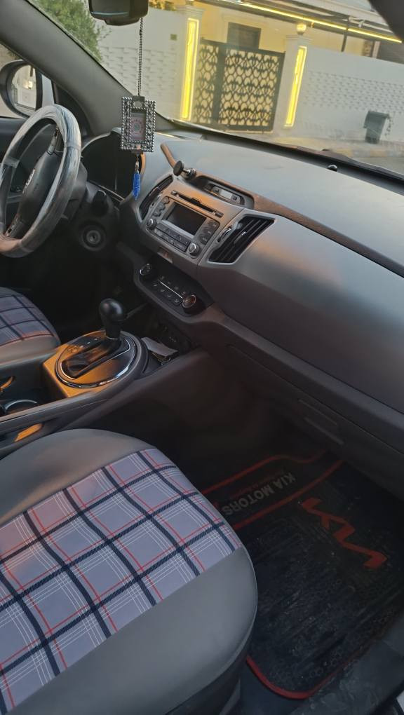 سلام عليكم ورحمه الله وبركاته 
للبيع كيا اسبورتج موديل 2012
رقم اربيل 
ماشي ١٣٦ الف 
شرط تحويل 
كير محرك شرط ما مفتوح 
ضرر فقط شبرين صبغ بل صندوق 
سعر ١٤٣ ورقة 
مكان سيارة كركوك 
رقم هاتف *********** كركوك, العراق
