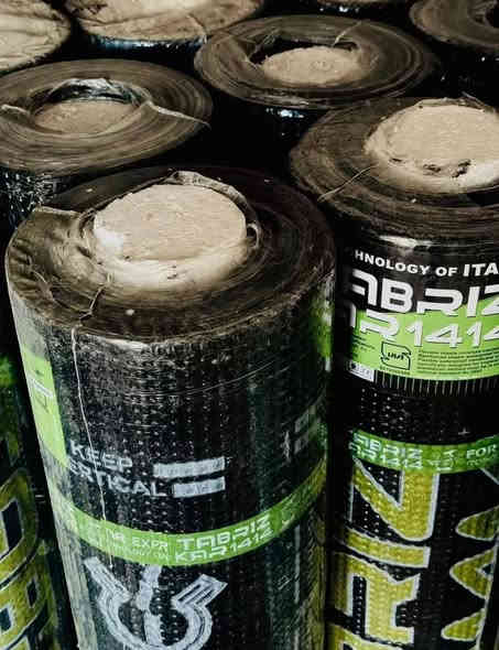 بسم الله
مستعدون لعمل كافة الأسطح نتعامل مع المجمعات السكنية
***********
 و المنازل و الشركات.
مواصفات العمل : 
العمل حسب الطلب 
• عوازل او بدون عوازل 
• شتايكر طفيلي - زفت - فلانكوت - ماستك - زميج - فوم Foam - فلين - نايلون زراعي - للباد - قلع شتايكر - اعادة الماستك 
*ملاحظه : المساحات الصغيره تكون مقطوعة 
بعمل درجة اولى و مواد درجة اولى و  بأشراف كادر متخصص 
و ايضا مستعدون لتجهيز الفوم Foam
و الفلين و اللباد و النايلون الزراعي 
اتقان في العمل و بسرعة التسليم 
ضمان جودة عمل الايزوكام ١٠ سنوات 
للاستفسار الاتصال على الأرقام التالية 
***********
