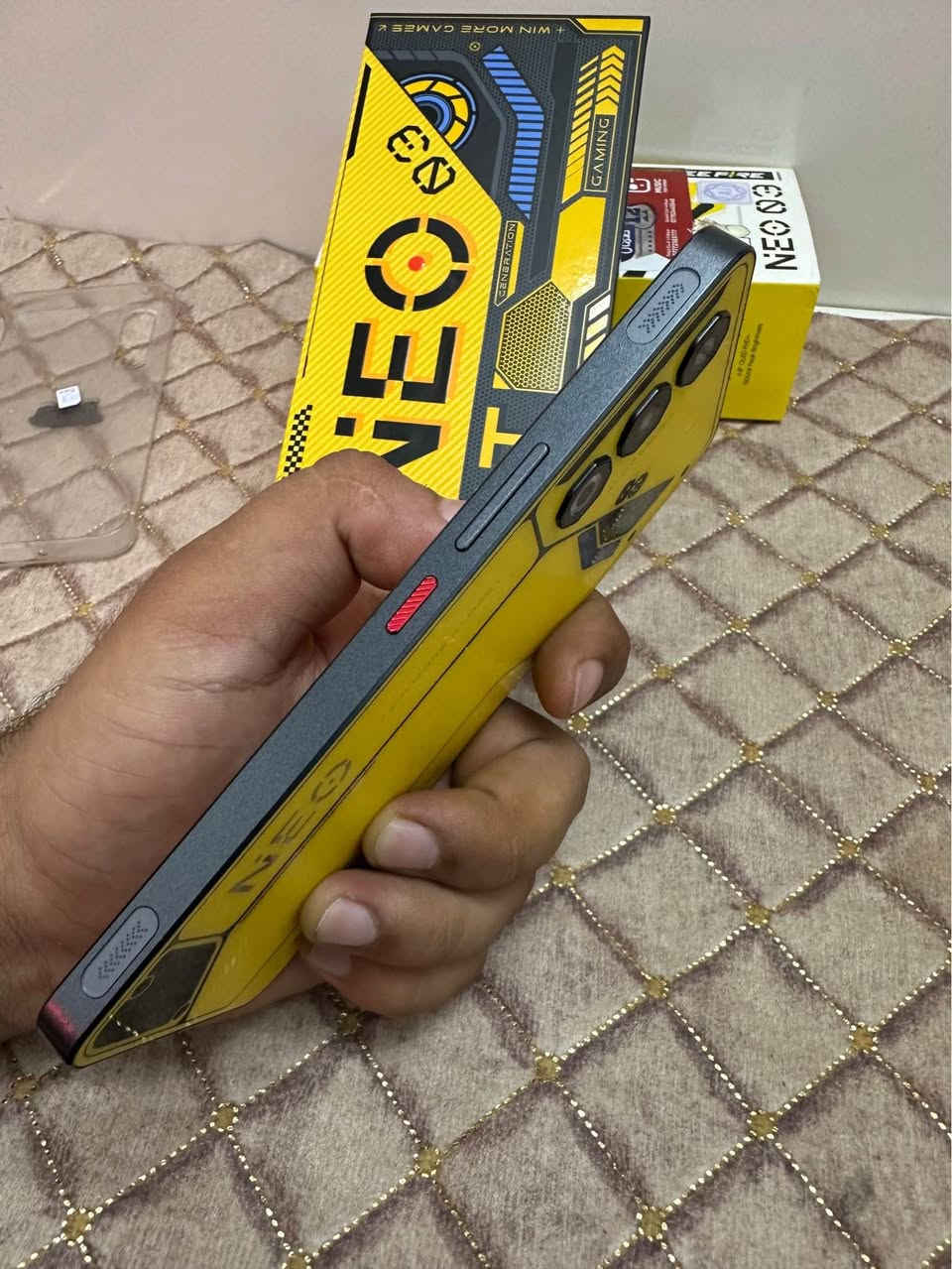 جهاز نوبيا 3 نيو جيتي التابع الشركة  ريد ماجك  ✅

جهاز العاب ومواصفاته ماتخلص صار اقل ٢٠ يوم من شتريته بعده بلضمان بس اني جناي ايفون لا اكثر 
المواصفات ✅
الذاكرة 256 الداخليه 8 قابل للزياده الـ20 كيكه ✅
شفتات ببجي لمس بلجانب غير المواصفات الي بداخل العبه الجهاز عباره عن هكر ✅  
لد خارجي مميز ✅ 
الكامرة 50ميكا بكسل ✅ 
الشاشة 120 هيرتز ✅ 
البطارية 6000 انسه الشحن ✅ 
الصوت ستريو ✅ 
جهاز جديد جديد كلش تجي وشوف بعينك 
مكاني بغداد حي اور السعر خاص هواي ناس تكسر متواجد فيس ٢٤ ساعه ميحتاج رقمي  الف عافيه. ع ياخذه ❤️❤️✅ بغداد, العراق


**إذا كنت صاحب هذا الإعلان وتريد حذفه لأي سبب، رجاءا أرسل رسالة إلى الدعم الفني**