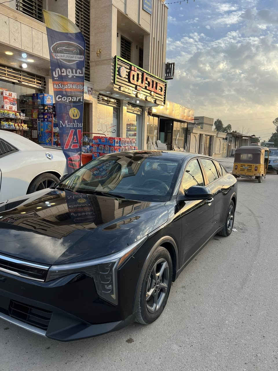 كي فور 2025 ماشيه 2000 الف حادث قطعتين بنيد جاملغ. بدون لغد ولا شاصي. *********** الشعب حي اور
