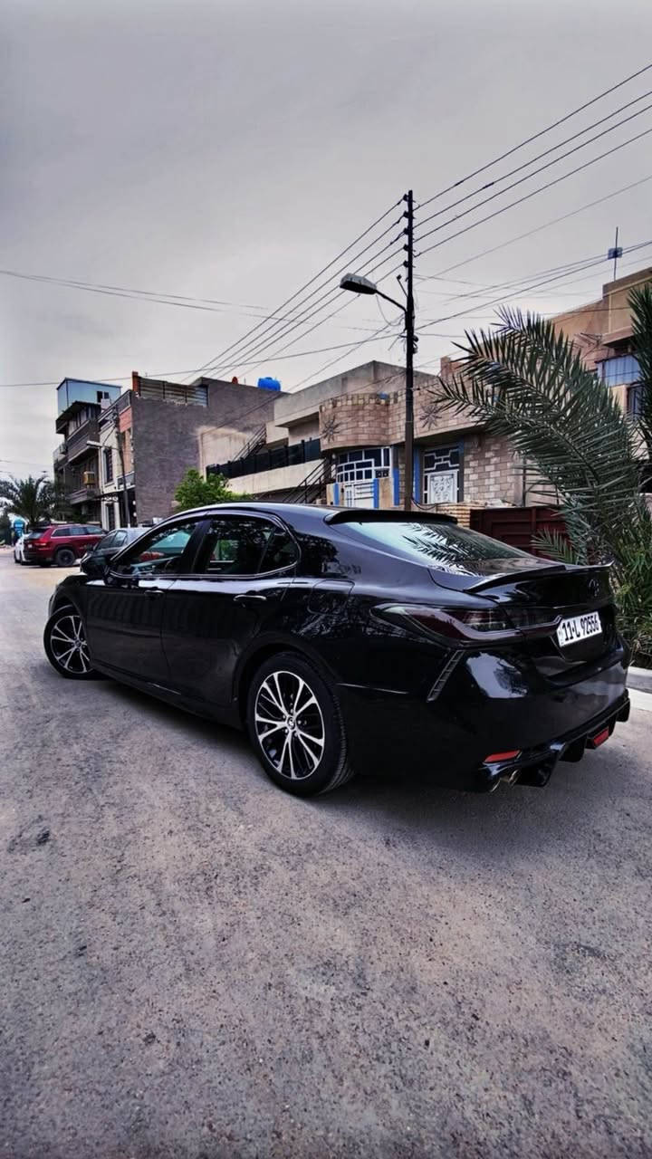 السلام عليكم
كامري موديل 2018 امريكي SE فول 
_ فتحة
_ بصمة
_ شفتات ستيرن 
_ كشن  كهرباء 
_ رادار امامي
_ تحديد مسار 
_ نقطة عمياء 
_ اشاير بالمري 
مكينة 4 سلندر 2500 
سيارة حادث جاملغ خلفي وصندوك والصندول مبدل نفس اللون يعني قطعة وحدة صبغ بدون ايرباك  ماشية 112 ميل غير متواجد ع النت 
للاستفسار *********** بغداد, العراق
