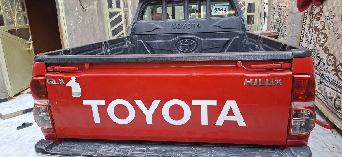 هايلوكس تك سعودي 2014 الرقم بابل موجوده بل بصره *********** الشراي ايخابر ويدلل السياره مكفوله
