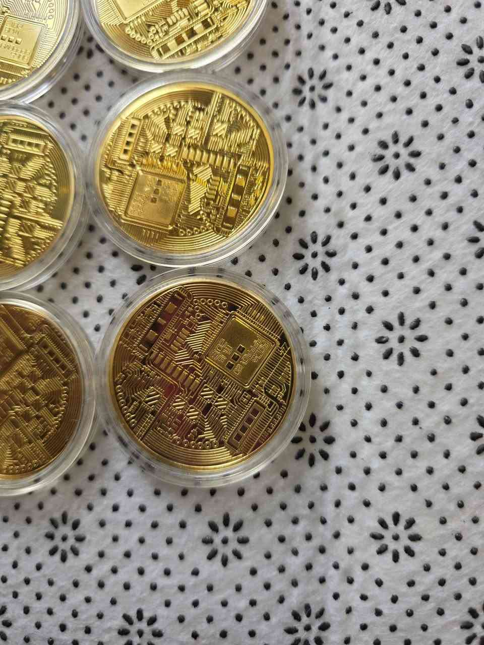 عدد 20 قطعه خلي سعر وبل عافيه عليك


**إذا كنت صاحب هذا الإعلان وتريد حذفه لأي سبب، رجاءا أرسل رسالة إلى الدعم الفني**