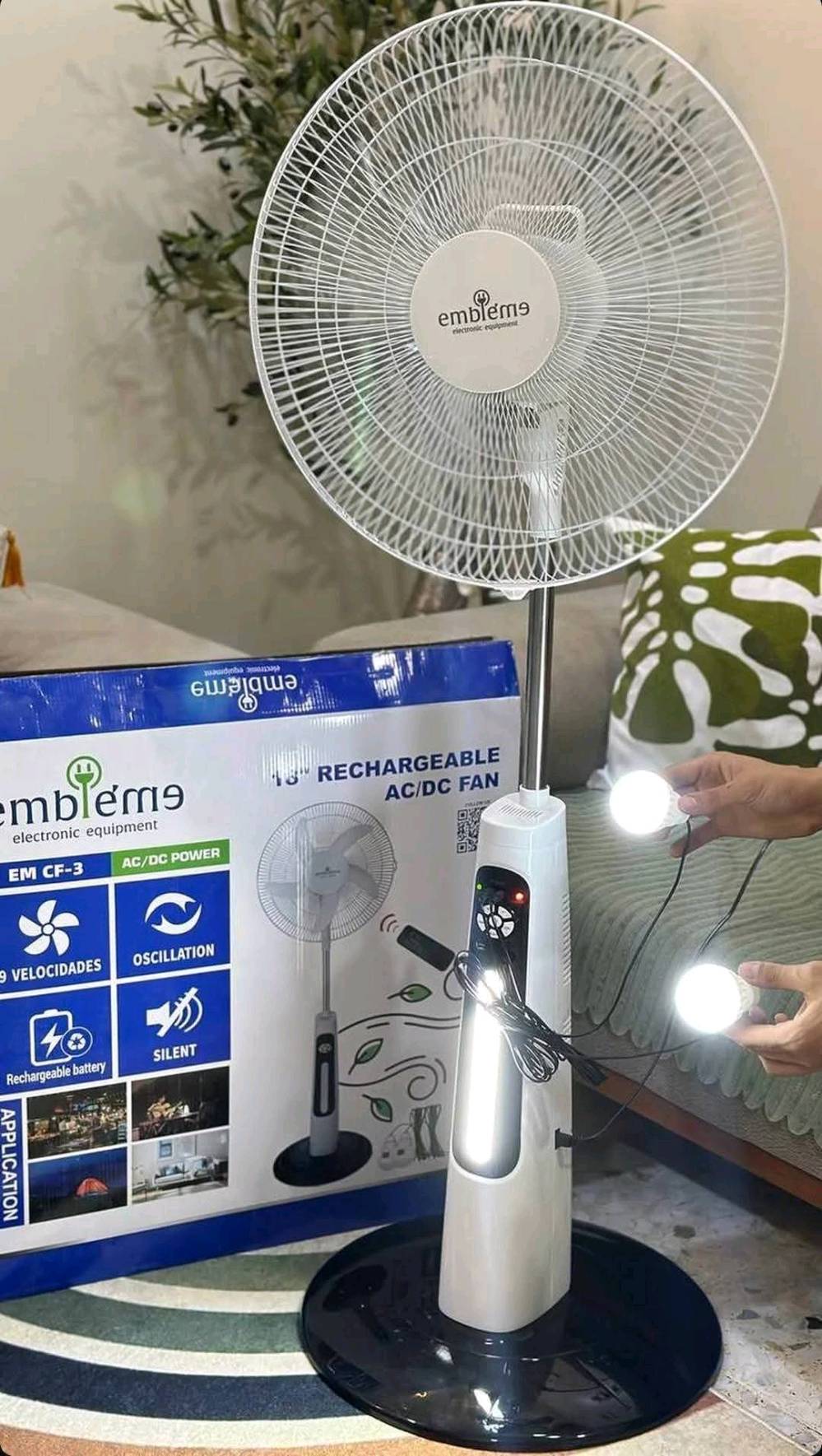 ✨🌬️ ** وصلت مروحة شحن من ماركة امبليوم** 🌬️✨
🌀 **الحجم**: 18 انج
🌀 **عدد الريش**: 5  
🌀 9 سرع دفع هواء عالي 
🌀 **فعالة ومناسبة**  
🌀 **إضاءة LED بثلاثة مستويات مختلفة**  
🌀 **منفذ USB لشحن الهواتف المحمولة 📱**  
🌀 **منفذ للبطاريات الخارجية 🔋**  
🌀 **توقيت لضبط وقت التشغيل ⏰**  
🌀 **نظام تدفق الهواء القوي 🌬️**  
🌀 بطارية كبيرة 12 فولت ✅
🌀 ضمان سنة من تاريخ الشراء 💯 

للحجز والأستفسار مراسلتنا 📩📨 
او واتساب ***********
التوصيل لجميع المحافظات 🚚 

