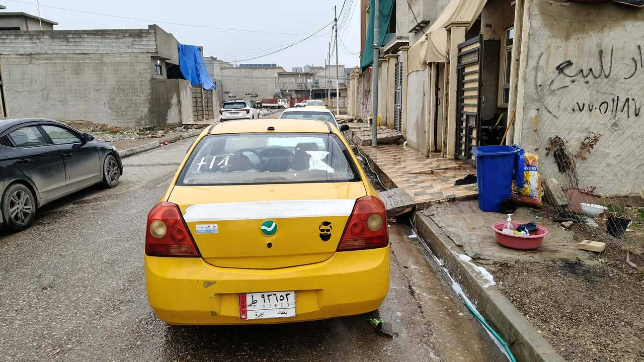 _جيلي ام كي مديل 2010
_كير محرك حيل نضيف
_طخم تاير جديد وستيرن جديد
_طخم امامي والخلفي جديد
_غرامه وهيئه مصفره
_شرط تحويل والوكاله
_كابون ما مطلع.
***********مكاني موصل حي سماح
