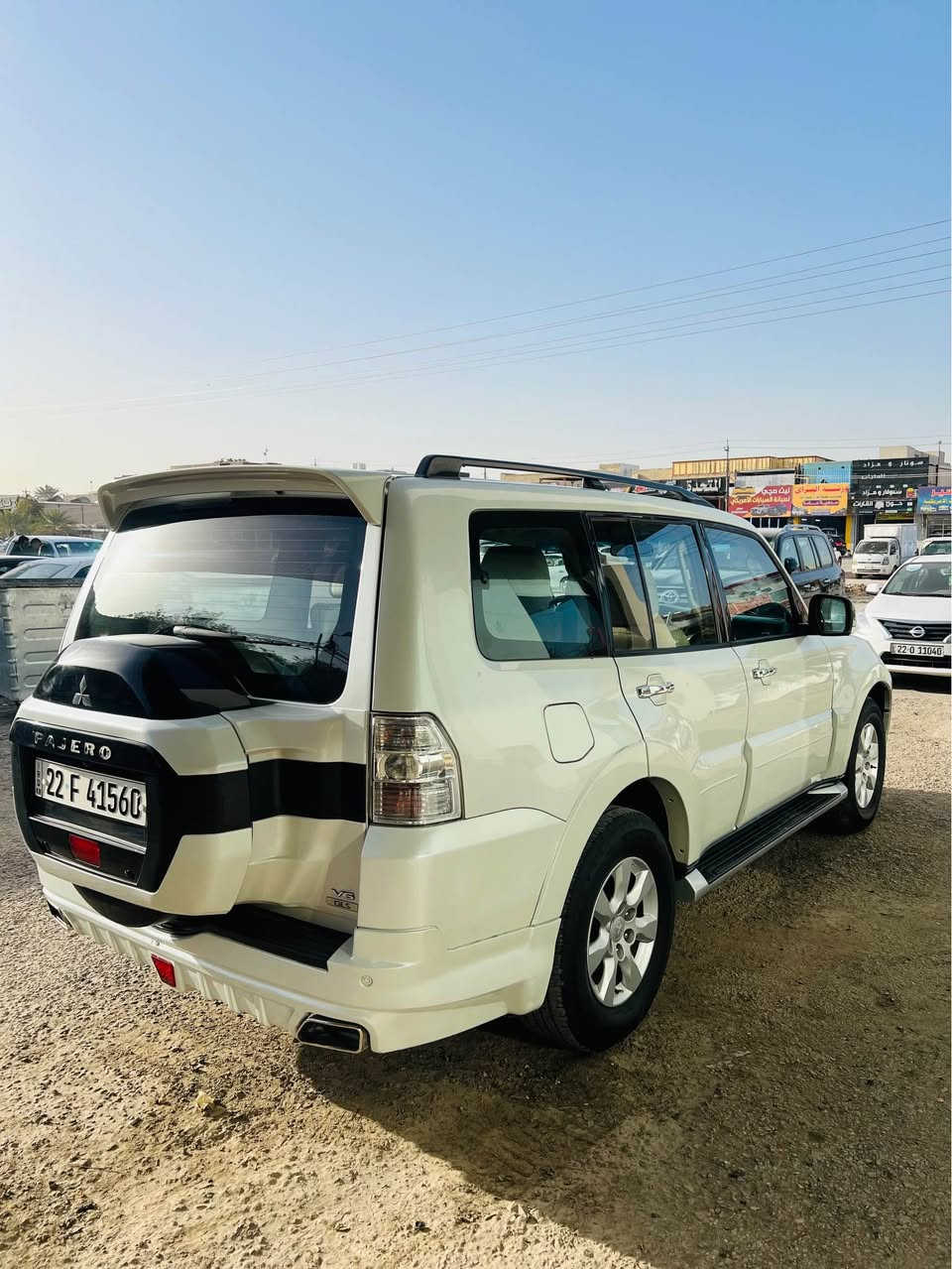 السلام عليكم 

باجيرو 2016 حبتور دمام فول مواصفات

سيارة جاهزة  رقم اربيل دولي هزه وسنويه جديده 

كير محرك ما مفتوح بلادي 

صدر جديد

فتحة سلايد روف

جلد كشنات كهرباء

دمام خلفي

حساس

لايتات زنون ولد نهاري وزراك على الايت

تبريد ثلج منفصل 3 قطع

7 راكب 

مروحة اضافية لتبريد تبريدها ثلج ماشاء الله

السونار مرفق بلمنشور 

محرك 6 سلندر 3500

تحكم ستيرن 3 جهات

السعر 173 وبيها مجال بسيط

مكاني النجف شارع المحافظة 
                 اتصال واتساب

*********** النجف, العراق
