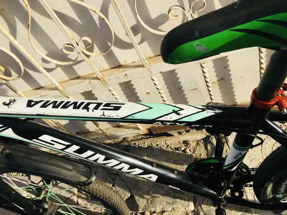 سلام عليكم للبيع 
بايسكل جبلي 

سعر 110 وبي مجال 

مكاني بغداد البنوك رقم ***********

او*********** او خاص
