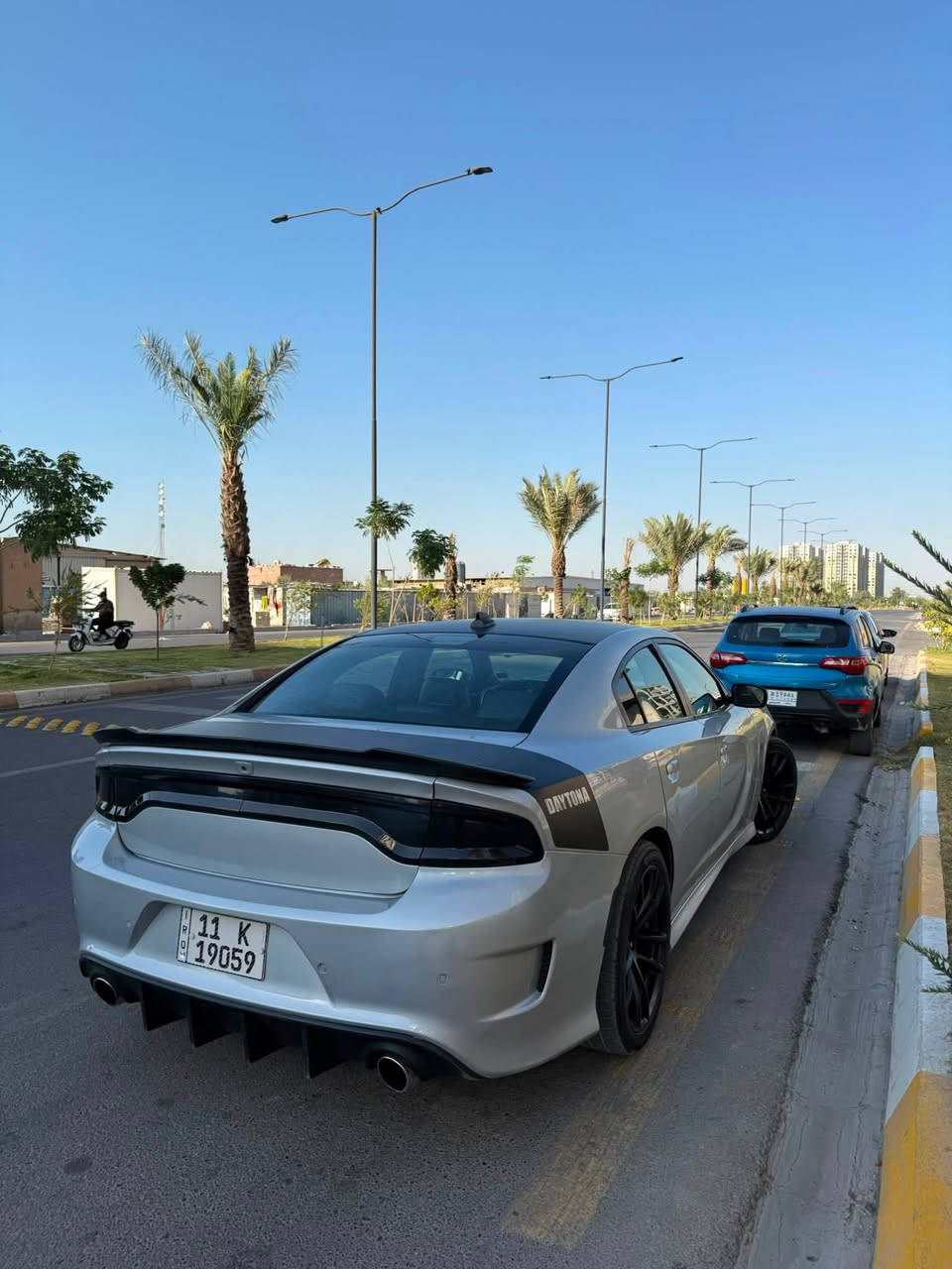 جارجر  دايتونا 2023  ‏ اخر اصدار

(Last Call / Daytona)

المحرك : 6.4L/8V

الحالة :  قطعتين صبغ جاملغ خلفي جنطة 

 بدون ايرباك 

العداد : 14 الاف ميل 

مواصفات : DAYTONA 1/1

عدا فتحة 

اكسل قفل 3.9 SRT

لايتات زينون بلاد

رادارات جانبية

كشنات كنتارا كهرباء

كشنات ميموري خزن

شوتة رياضية بلاد مال دايتونا

فجوج برمبو 6 بستم 

كشنات تدفئة + تبريد + ستيرن هيتر

شفتات ستيرن + مودات رياضية بشاشة

شاشه كبير + حساسات وكاميرا

السيارة كلها مختمة Daytona

السياره كلشي بيها بلادي حجرها وتفاصيلها ستوك

السعر / 259$ وبيها مجال وماكو دايتونا 23 بهيج سعر 

رقم بغداد انكليزي هزه وسنويه جديده  مكاني 
حي جهاد
باسمي 

***********واتساب
