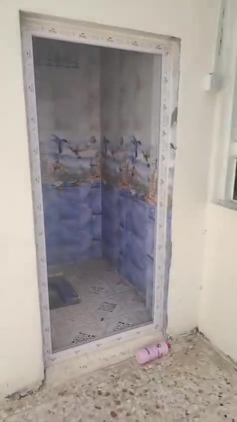 ‏بيت لبيع مساحته ١٠٠ متر بالوفاء مقابل الهندية استقبال وصالتين ومطبخ وأربع غرف نوم سعره ١٤٥ وبيه مجال للاستفسار مكتب بركات ام البنين ***********‏
‏

