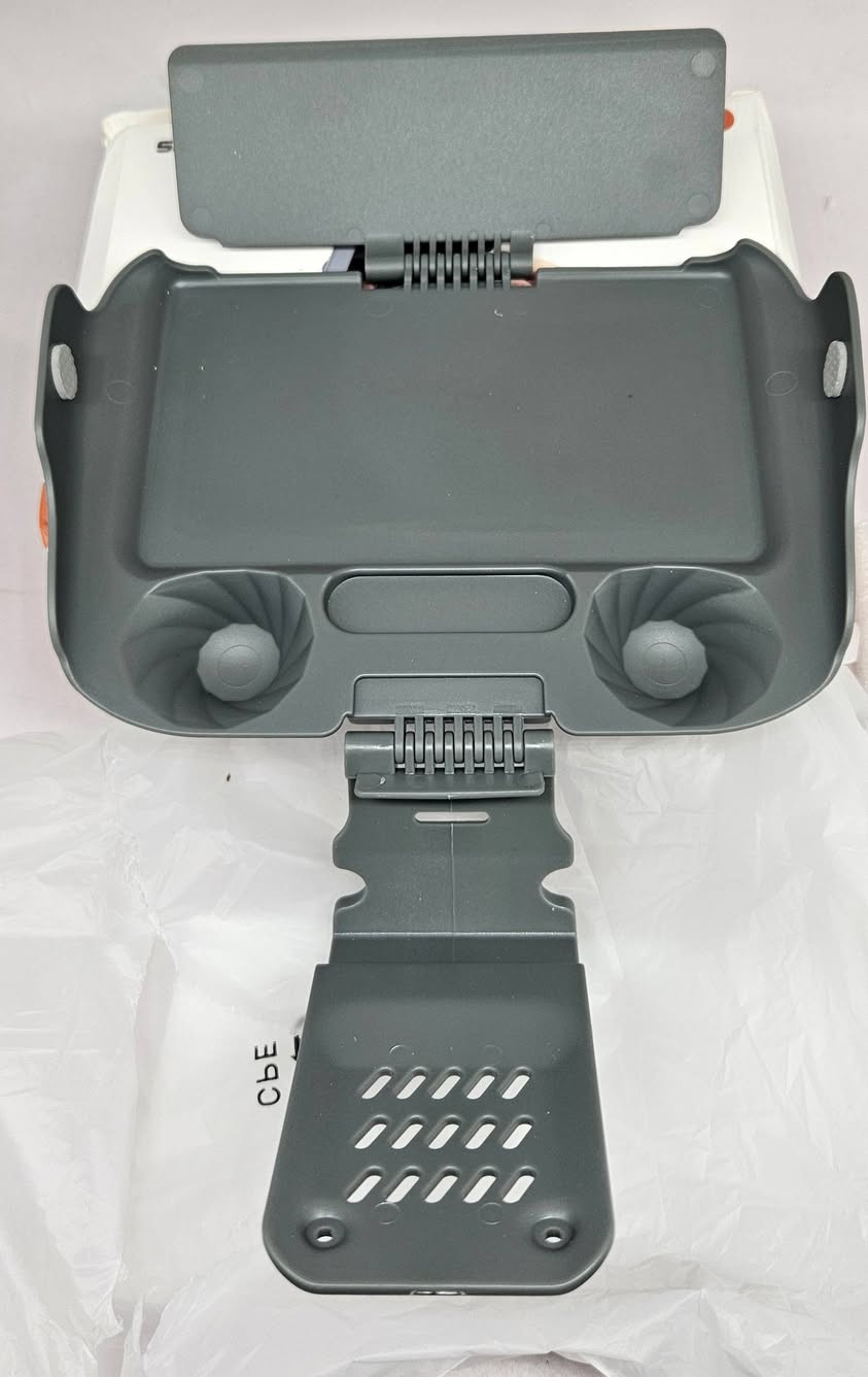غطاء حمايه جوستك سمارت RC 2 درون dji متوفر قطعة جديد غير مستخدم أخذت ويا غراض و مارهمت على جوستك مالتي لأن جوستك عندي RC


**إذا كنت صاحب هذا الإعلان وتريد حذفه لأي سبب، رجاءا أرسل رسالة إلى الدعم الفني**