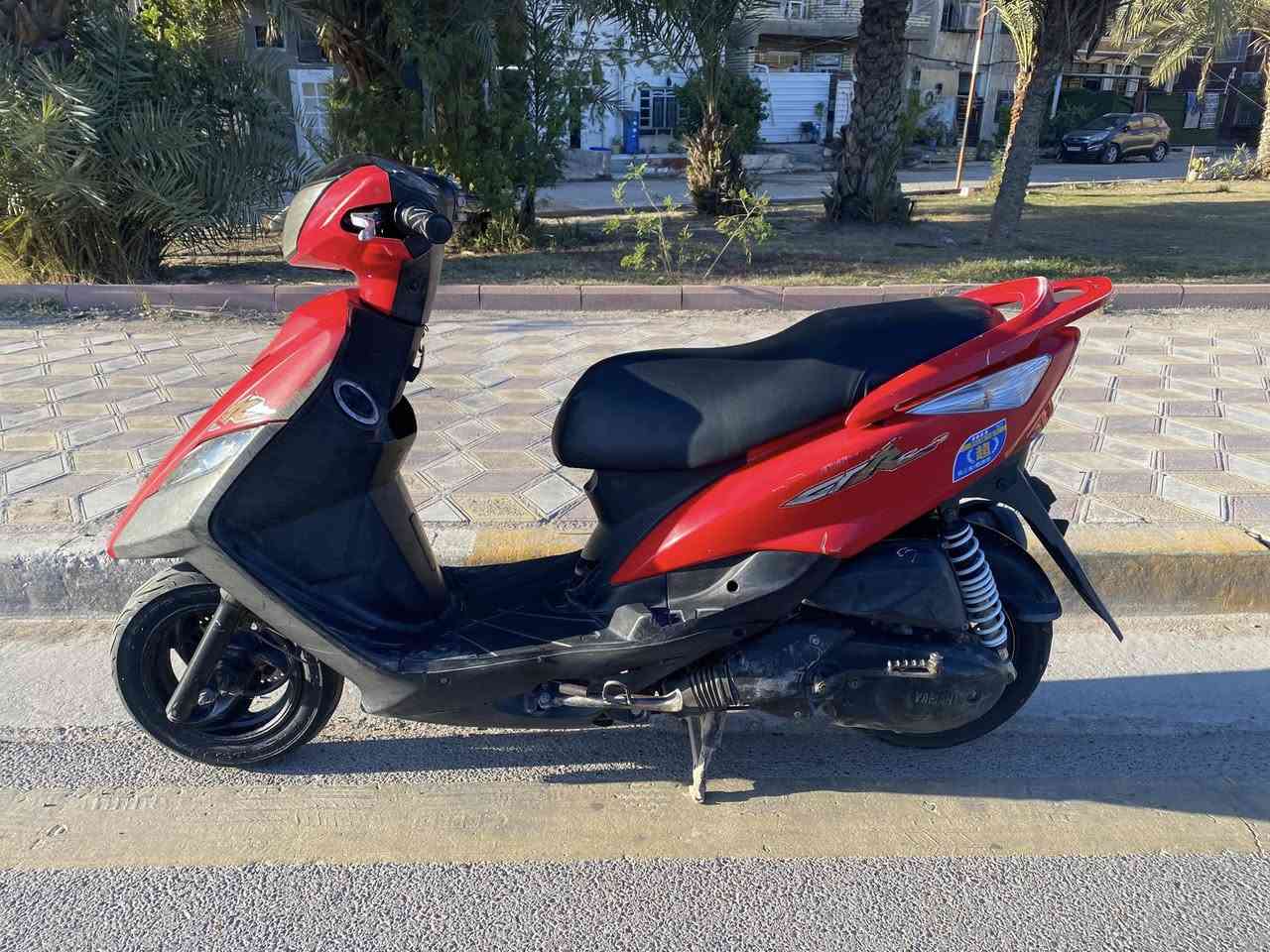 ثعلب كابريتر كامله كفرات بلادي مكينه مكفوله من النضوخ و التبخير والتنقيص أورقها موجوده كابريتر بلادي شلعه و معدل حلوه المكان بغداد الخطيب الزراعي 
***********
