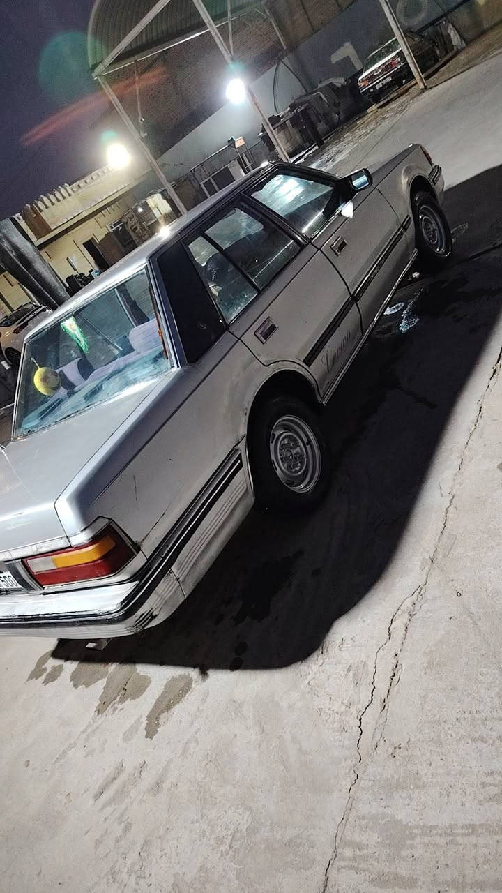 سلام عليكم سوبر مديل 85سيارة جاهزه من كلشي مكينه اوكير توني شادهن صارلي اسبوع حداديه جديده تخم تاير رقم بغداد بسمي انكليزي  تحويل ثاني يوم السياره لاظربه ولا شي اترايك وين مايعجبك السعر 50اوبيه مجال قليل مكان سيارة بلناصريه 0788 984 4376امكلف بلنشر رجاء الشراي  يتصل على صاحب السياره على رقم
