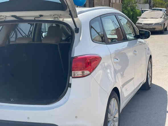 السلام عليكم كيا كارينز

محرك 2000 دوش المرغوب مكينة صافية

كير مكفول

تبريد ثلج جديد

ماشيه 140 كيلو استخدام شخصي

على ايدي من 2016

سيارة كاملة ومناقصها شي وجديدة وحلوة وبالعافية على الياخذها

7 راكب
السعر 140 
بغداد المشتل
للاستفسار 

***********
مكلف بالنشر
