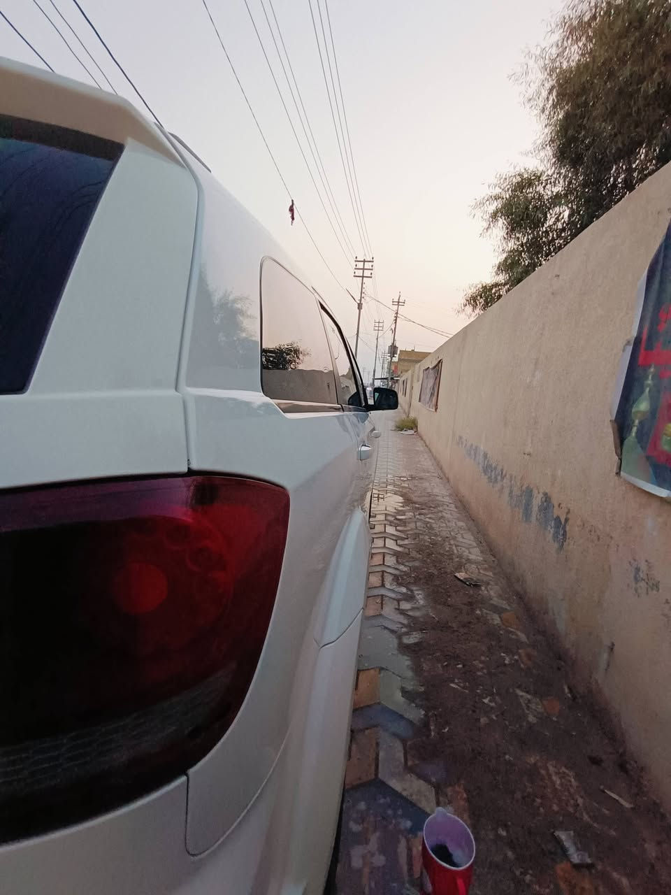 السلام عليكم       ..     للبيع
دودج جورني 2020 كروز رود فول مواصفات
 
محرك 4 سلندر 2400 گير ATF 4 نمر
سلايد روف (فتحة)
 شاشة كبيرة محدثه SRT بالكامل 
حساسات خلفية 4
كامرة خلفية 
كشنات جلد 7 راكب 
كشن السائق كهربائي
مخازن عدد 3 
ويل قياس 19
السيارة بأسمي مرقمها بأيدي سنوية للـ2029 ذي قار 
حدادية 75 %
السيارة بيهه نواقص بسيطة 
صبغ حزام وشوي من بداية القمارة صور الحادث مرفقة بالمنشور 

السعر 145 ورقة وبيها مجال بسيط 

مكاني ذي قار   إتصال ***********
