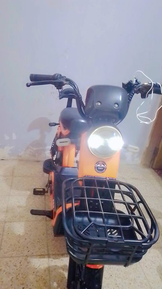 دراجه شحن حجم ٢٠ بطاريات جدد نضافته ٩٠ بالميه دراجه كله شغاله هورن لايت عالي ناصي اشاير شاحنه هاتف بك لايت كله شغاله سعرها ٢٩٠ الف مكانه شط العرب تنومه البصرة, العراق


**إذا كنت صاحب هذا الإعلان وتريد حذفه لأي سبب، رجاءا أرسل رسالة إلى الدعم الفني**