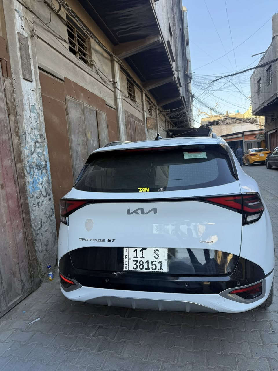 سلام عليكم للبيع كيا سبورتج 2023 GT Line جي اي لاين   خليجي السياره بيها ضاغطه مال دهن مال محرك مبدله لان ضعيفه  وبيها طخه خفيفه بخشم الجاملغ الأيمن كلش خفيفه 
*********** 
سعرها 237$ وبيها مجال 
رقمها بغداد تحويل ثاني يوم
