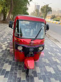 تكتك موديل 22 شهر 11 تكتك مصبوغة حزام بدي فقط وبيه طخة باللغد وراجعة ب...