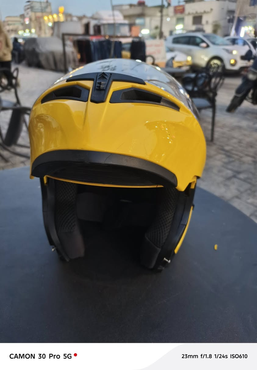 مره خصت الادمن خوذه للبيع جديده بغداد مدينة الصدر سعر 60 /ه‍ ***********
