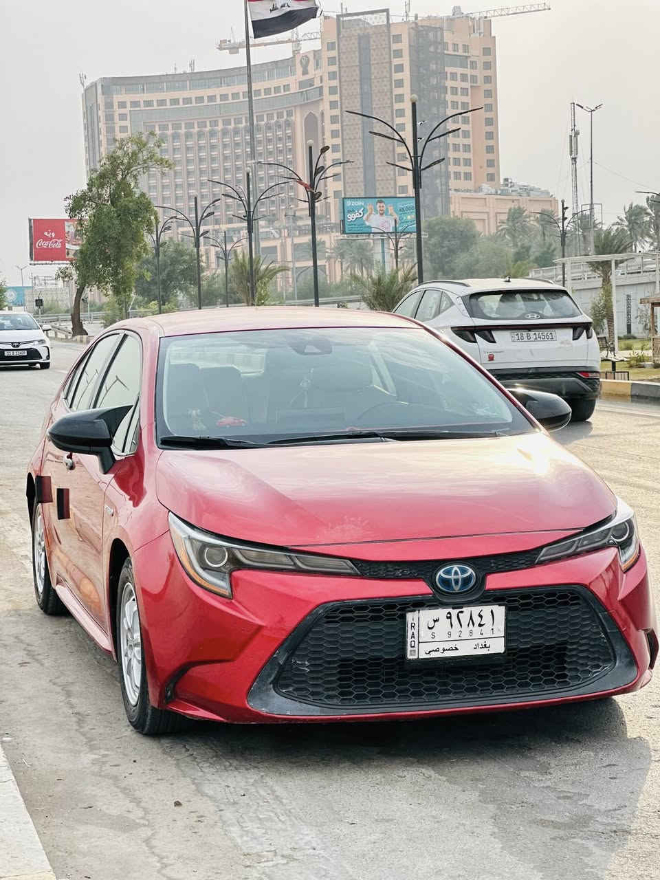 السلام عليكم كورلا 2020 هايبرد وارد امريكي 
حادثها جنطه بس القبق تبديل اصلي تفصيخ نفس اللون كما موضح بصور الحادث 
و بيها بارد بالجاملغ (جهة الراكب) و الدعاميه الاماميه مصبوغه 
ماشيه 135 الف
مواصفات الهايبرد معروفه
*********** 
متواجد فيس و واتساب و اتصال
