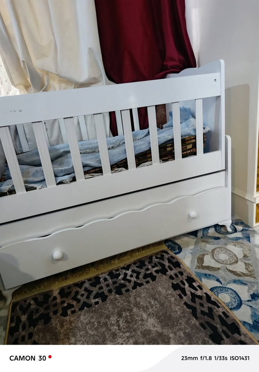 جديد مامستخدم للبيع بس خابر
***********
