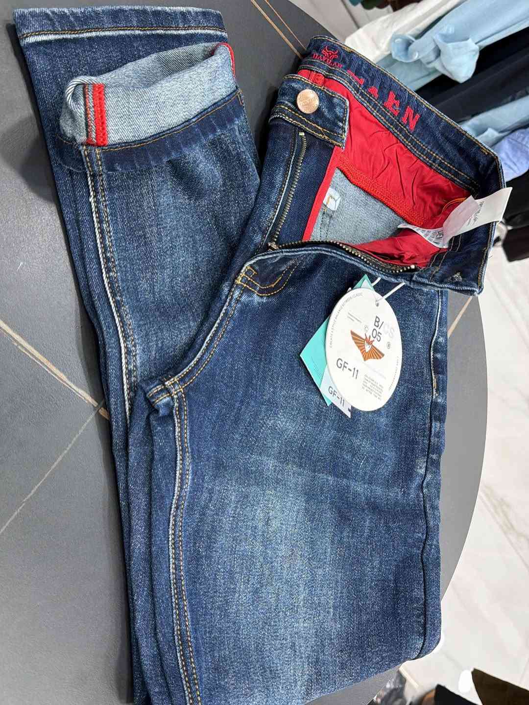 طه العايد 
جودة أنت تستحقها 🤎
القياسات 29 30 31 32 33 34 36 38
علق بـ تم يوصلك السعر


**إذا كنت صاحب هذا الإعلان وتريد حذفه لأي سبب، رجاءا أرسل رسالة إلى الدعم الفني**