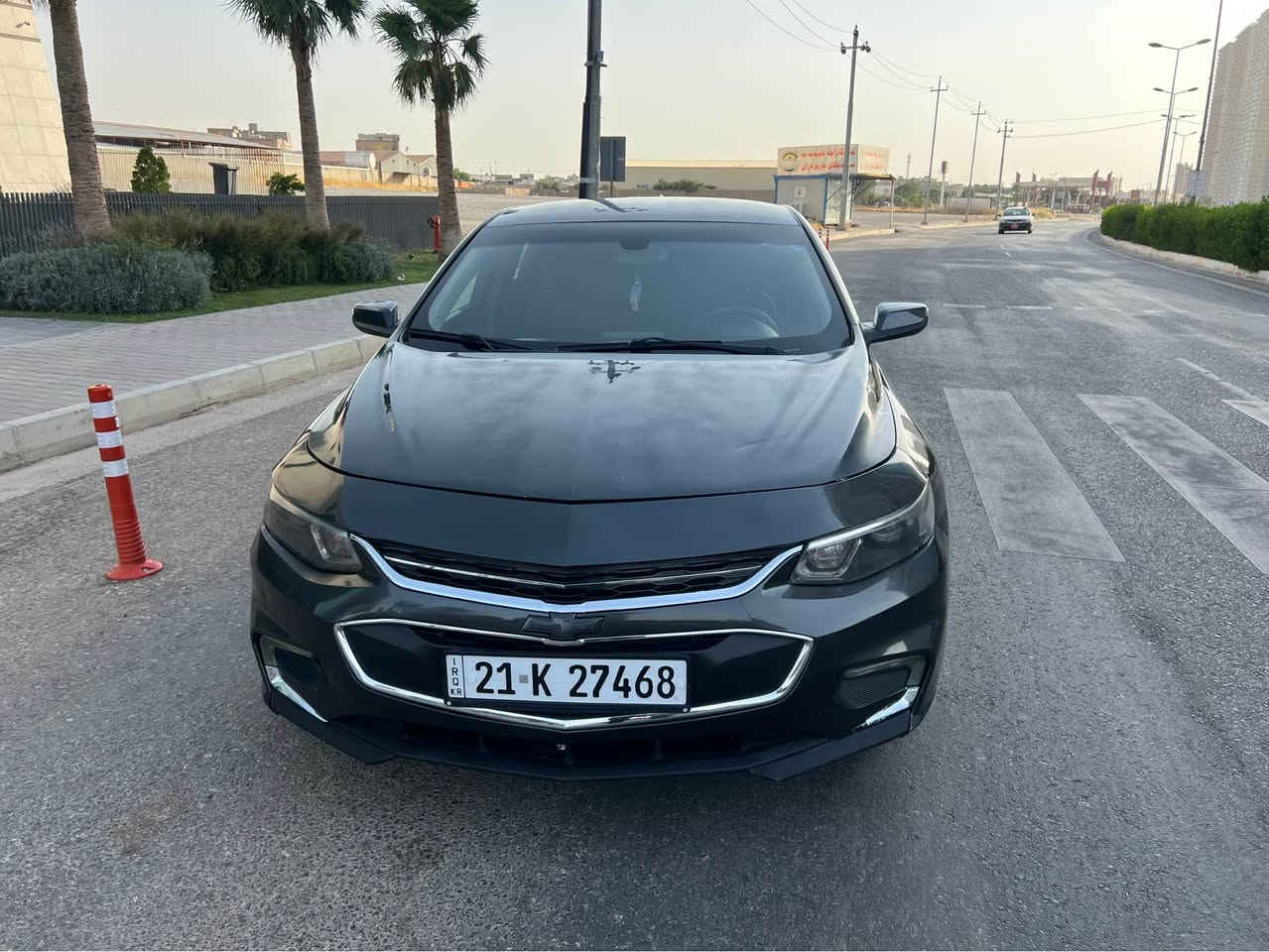 chevrolet malibu ماليبو ٢٠١٦ 
٢ پارچةو نيو . ٢ دوسةى سبوغة . كةمةك ناو دةركةى سياقى هةيةتى پيش و پشت كةپس . گير و مكينة و تبريد بةشرت بة ناوى خومانة ***********  گورينةوةش هةية أربيل, العراق
