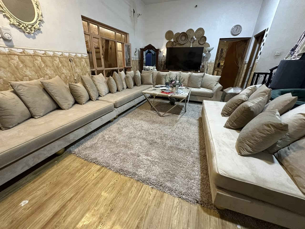 تخم كويتي ماركة تصال اكو وتساب ***********
