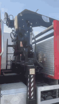 کرین بۆدی  بۆ فرۆشتن 
8تەن 5سلایت 
***********
