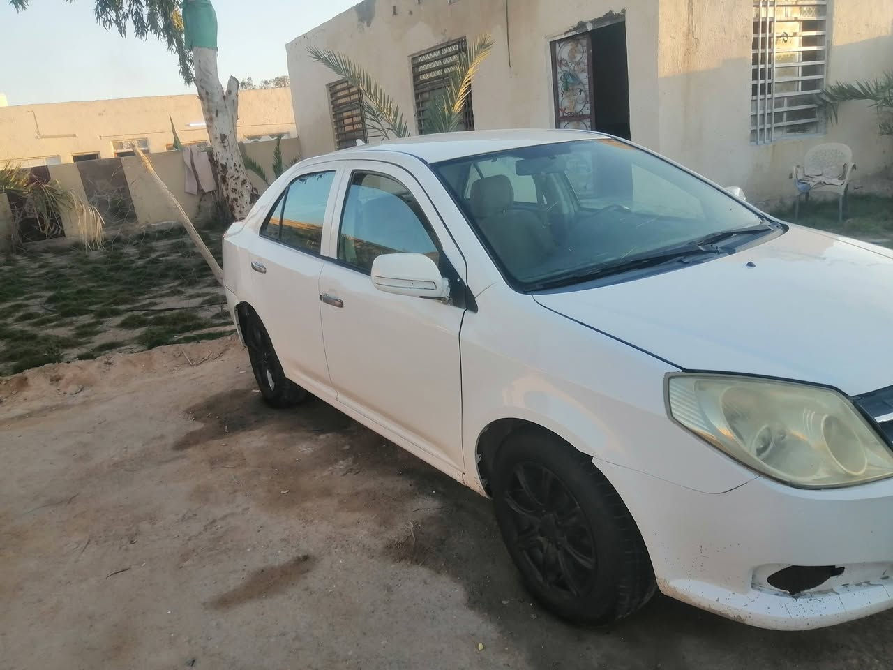 البيع جيلي ٢٠١٣ مكفوله من الضربه 
رقم نجف ألماني تحويل ثاني يوم السعر ٢٧ بيع مستعجل مكاني النجف رقم ***********
