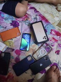 ايفون 11 برو ماكس لبيع مبدل شاشه وبطريه اصليه بغداد لزعفرايبه 07703116...