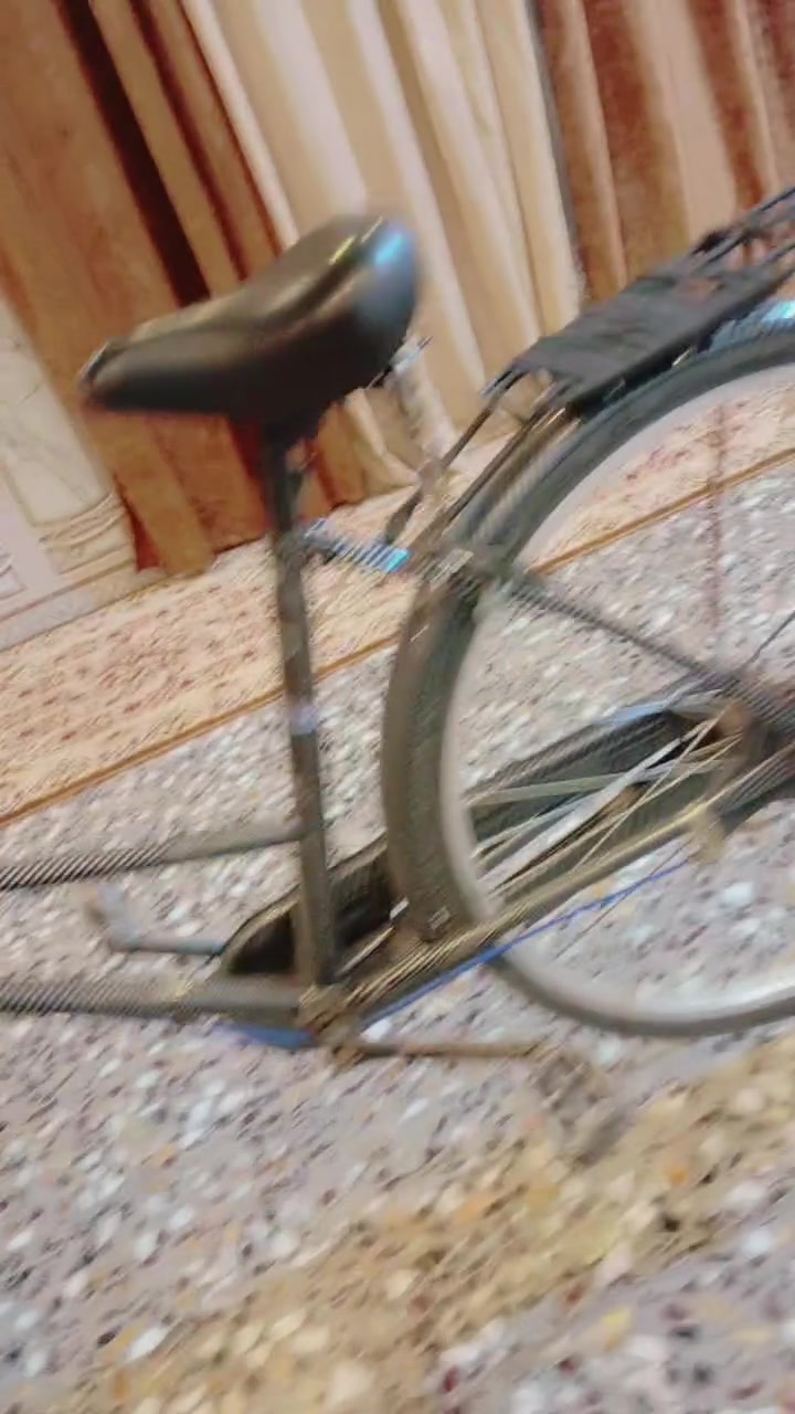 سلام عليكم للبيع وشريه بيه خير ويدلل رقم ***********
