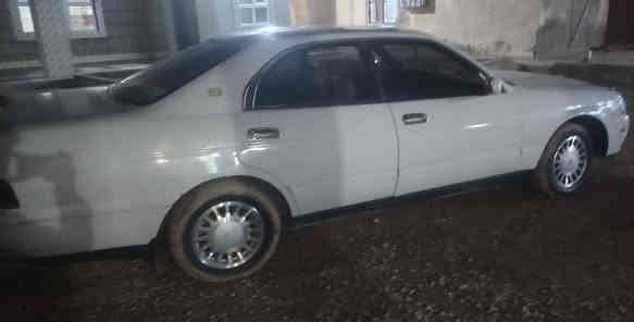 سياره بطه للبيع موديل ١٩٩٢ رقم دولي نينوى السعر 45 وبيهه مجال قليل الاتصال ***********
