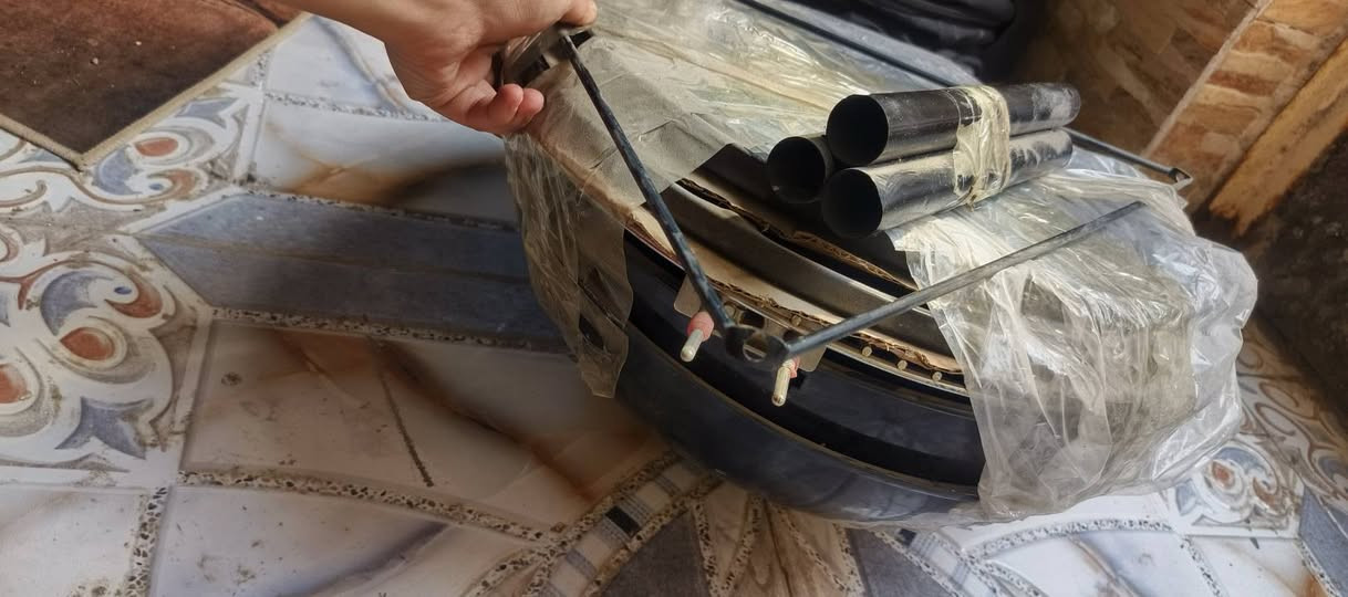 مكنسة غسل وتنشيف الزوالي ماركة وشوايهه جديده ممستخدمه ابدا بس مفصخيها كارتونها انشك كذالك المكنسه مجرد جربناها وماعرفنا الها  وعندي مايكرويف مستخدم بغداد الشعله


**إذا كنت صاحب هذا الإعلان وتريد حذفه لأي سبب، رجاءا أرسل رسالة إلى الدعم الفني**