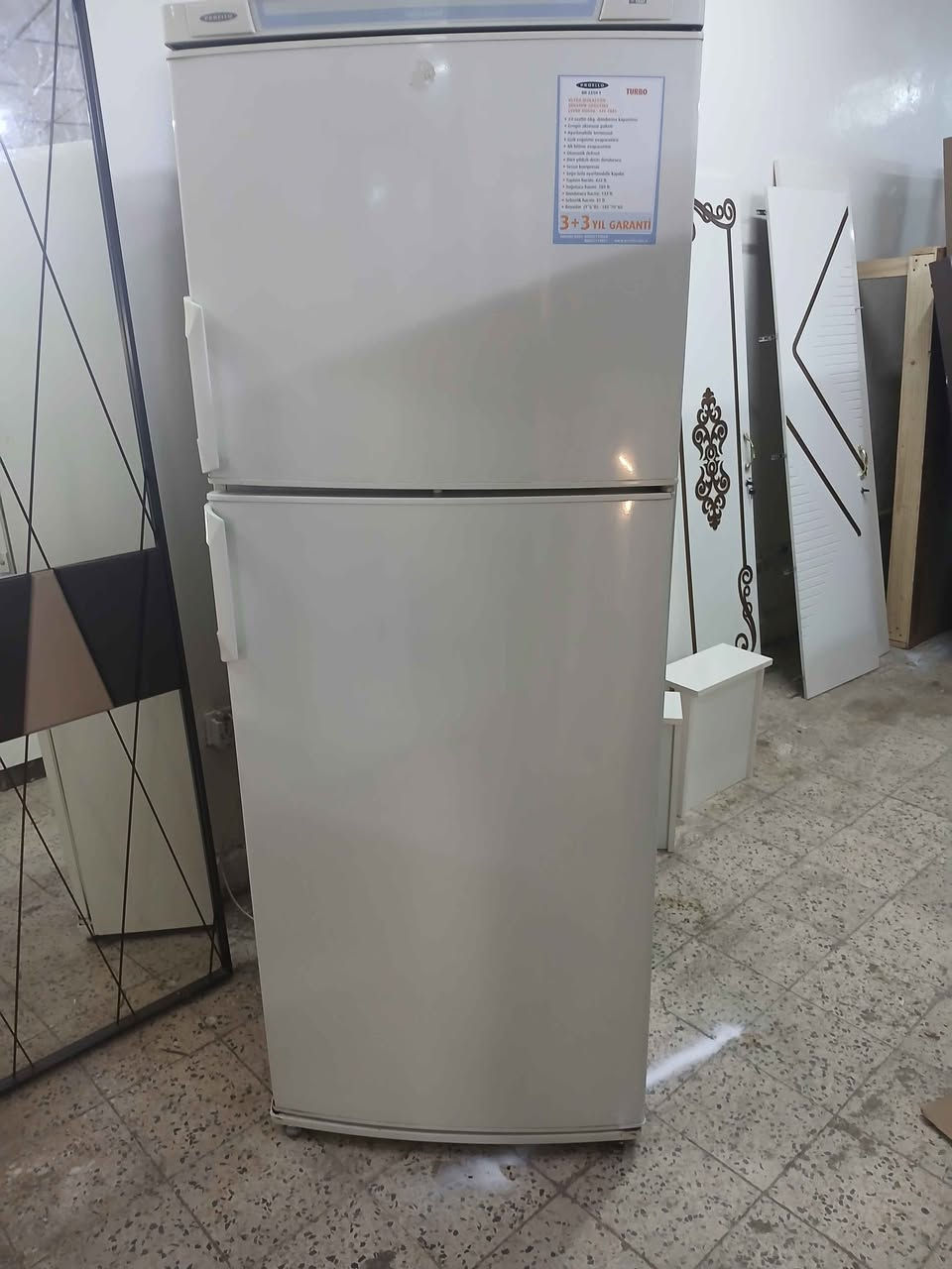 ثلاجه ايرانيه نظيفه جدا مداخله تصليح ارتفاع ١٨٠سم عرض ٧٠ عمق ٦٠ شرط الشغل بغداد كرخ رساله الاولى..


**إذا كنت صاحب هذا الإعلان وتريد حذفه لأي سبب، رجاءا أرسل رسالة إلى الدعم الفني**