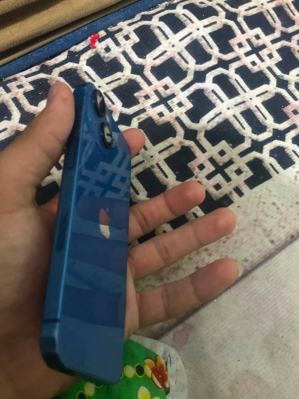 سلام عليكم
اي فون 13عادي 
ذاكره 128
شاشه +بطاريه مبدله 100
فيس إيدي شغال 
نموذج m 
السعر خاص 
***********

العنوان ناصرية مركز
