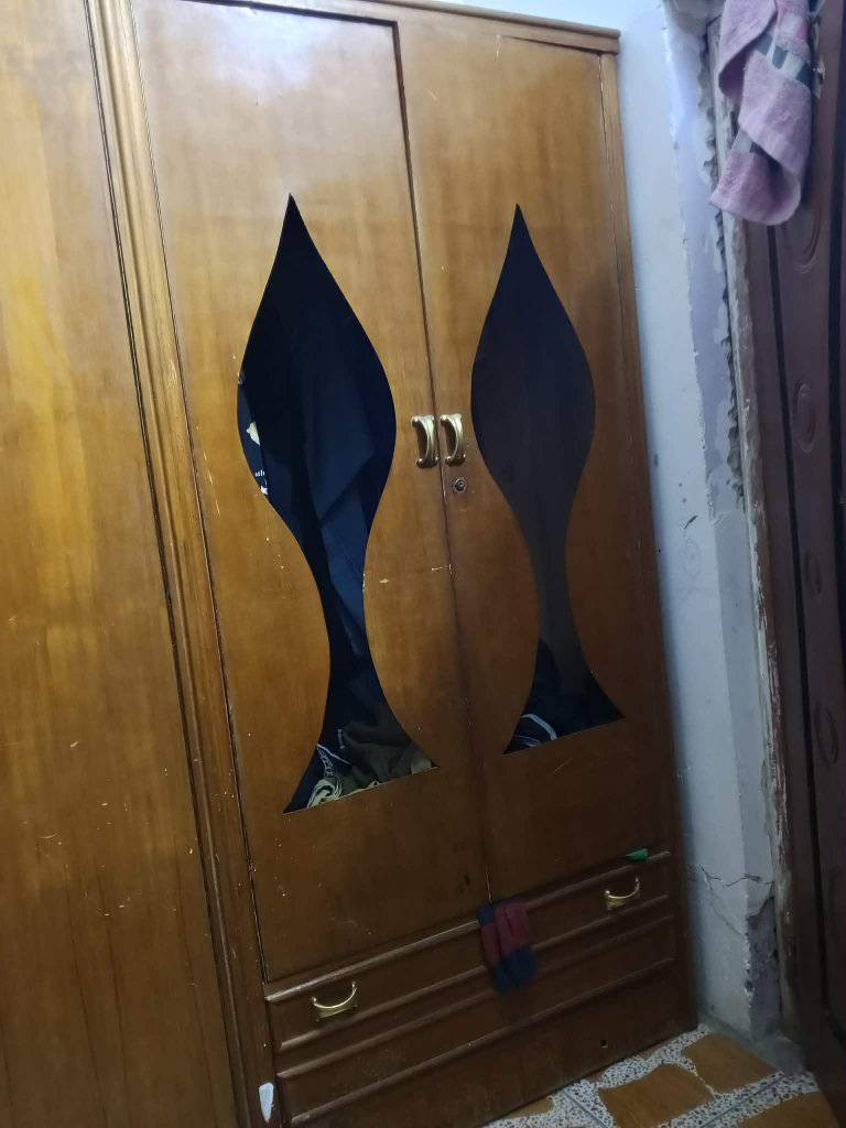 كنتور وميز وزاويه ٣٠٠ سعرهن


**إذا كنت صاحب هذا الإعلان وتريد حذفه لأي سبب، رجاءا أرسل رسالة إلى الدعم الفني**