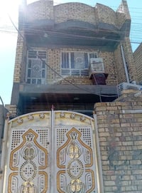 بيت طابقين • ١٠٠م • الضباط الثانية