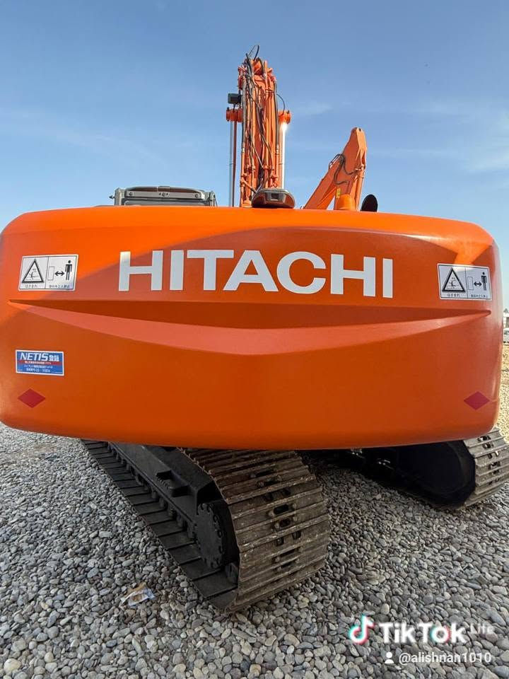 يعلن معرض الأمير  لبيع وشراءالاليات لثقيله   #HITACHl_ZAXIS_Z3_200
فقط لعشاق النظيف والمتميز 🥇
#زت_ثــري -
كفاله عامه وارد اليابان 🇯🇵 ✅ 
موديل 2013 حاله الوكالة 
محرك 4 سلندر انجكتر   نظافه 100‎%‎💯
ساعات العمل 5500⏱️
 العنوان محافظه  بابل -ناحيه الشوملي 
#اللاستفسار*********** علي شنان
                   ***********

باسعار مناسبة جدا جدا 💵
