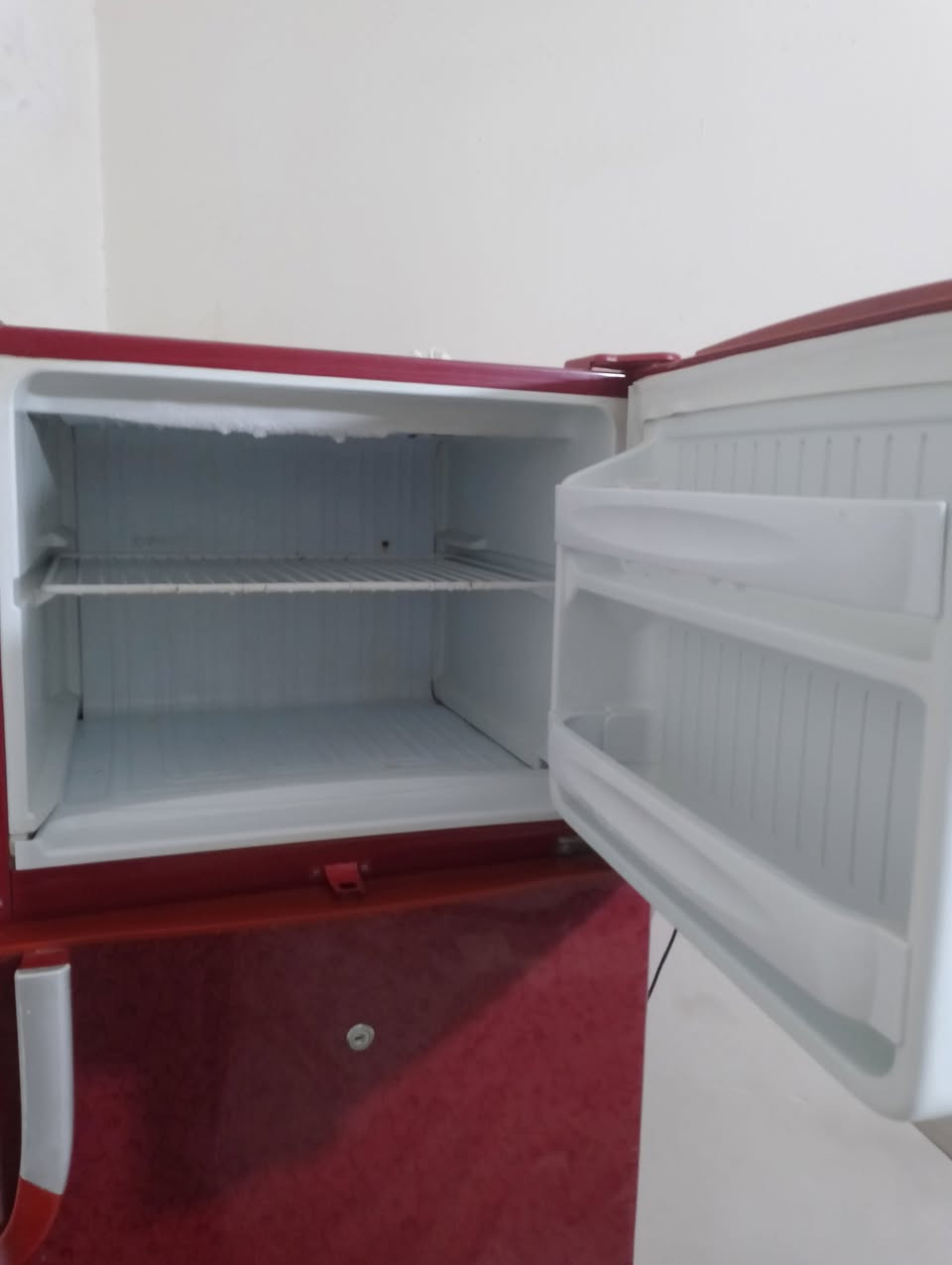 عندي الغراض للبيع
***********
