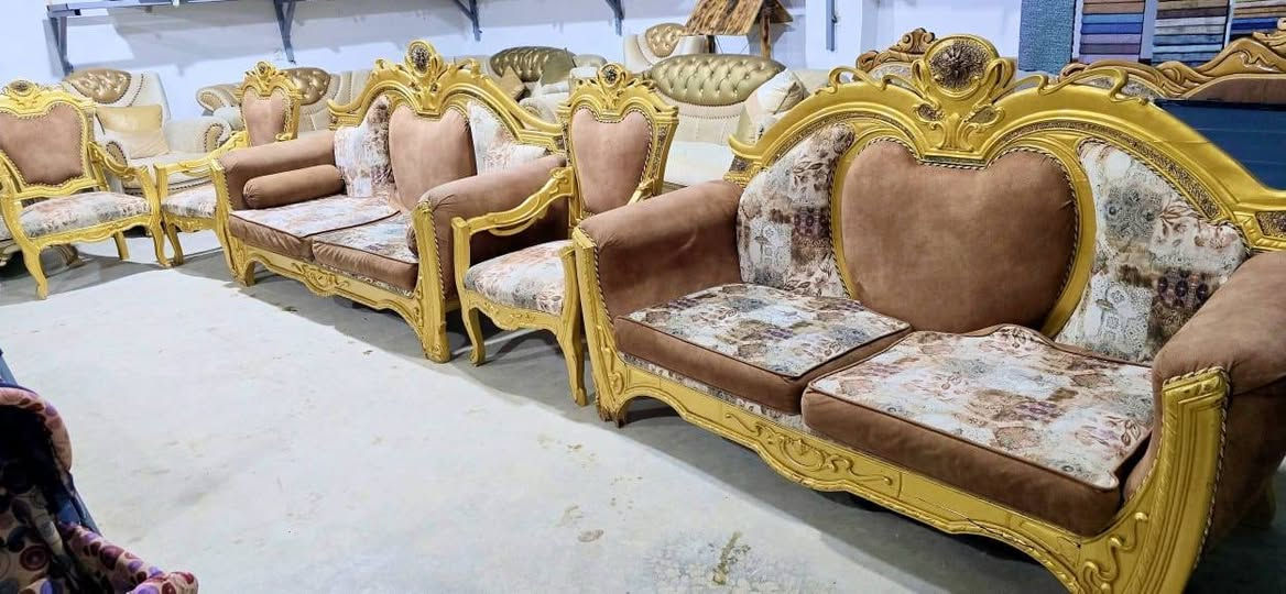 اثث بيتك بأنسب الاسعار سعار الشمال 🌹
تخم قنفات تركي نضيف السعر 225 وبي مجال 
صلاح الدين ناحية العلم قرية الربيضة خلف مدرسه سومر للبنين 
***********
يوجد خدمة توصيل داخل المحافظة فقط 🚛
