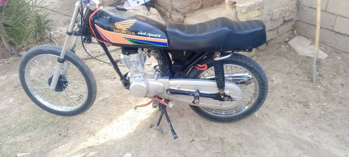 سلام عليكم دارجه البيع ب600 وبيه مجال اتصل على رقمي ‏‪***********‬‏

