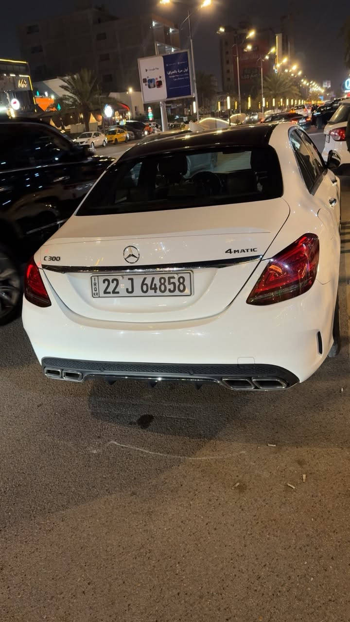 سلام عليكم
مارسدس  c300

السيارة كلين وارد كندي السياره فول موصفات ماشيه 70 كيلو 
رقم اربيل السيارة جدا جدا نضيفة السعر 28500$

***********
