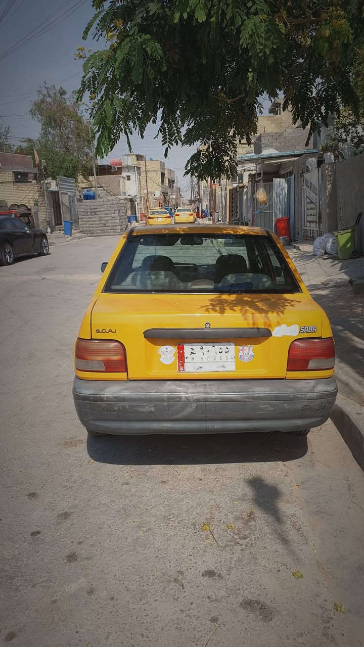 السلام عليكم  سايبه ١٨
بغداد الشعب
السياره مضروبه بجم ومعمره 
وبيها شويه خياسات بلجاملغات 
اخوان السياره رايدها ٣٤ ورقه 
كير ومكينه زينات
 ***********

