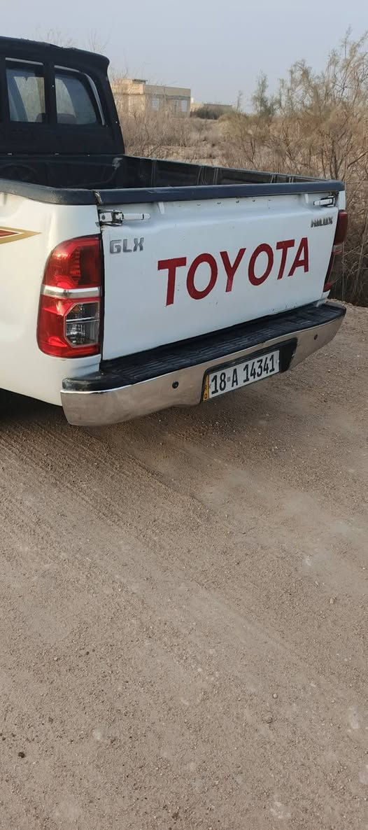 سلام عليكم للبيع 2006 رقم دولي  حله
سياره مكفوله مكينه وكير وحداديه 
سعر 118 شراي يتصل***********
