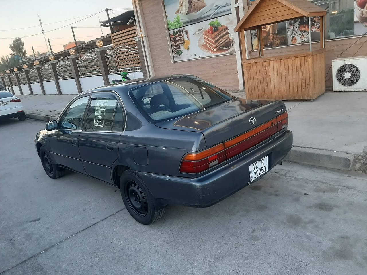 كورلا ١٩٩١ رقم وهزه جديد 
سنوي ٢٠٢٨ رقم نينوى 
مكفوله من الكصه
جامات كهربائي
قفل مركزي تدفئه وتبريد شغال وبيها كابون بانزين 
شاشه وكاميرا خلفيه
صبغ عام جماليه
السعر ٥٨ وبيها مجال بسيط 
***********
