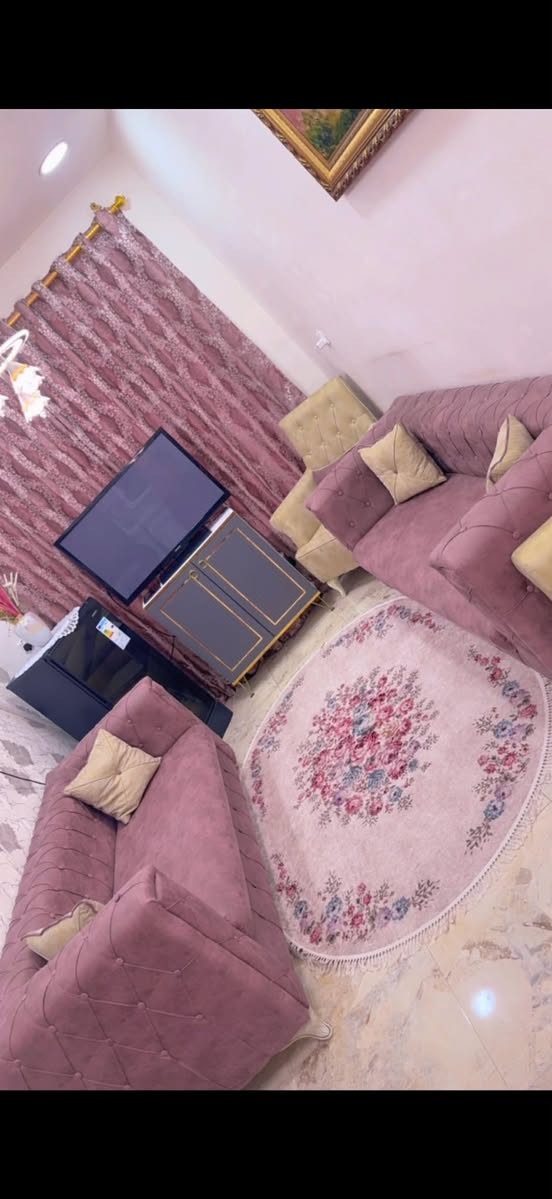 طخم بسعر 350
طبلات وميز 180
ميز ب 40وبيه مجال 
عنوان بغداد العطيفيه 
التواصل ع خاص


**إذا كنت صاحب هذا الإعلان وتريد حذفه لأي سبب، رجاءا أرسل رسالة إلى الدعم الفني**