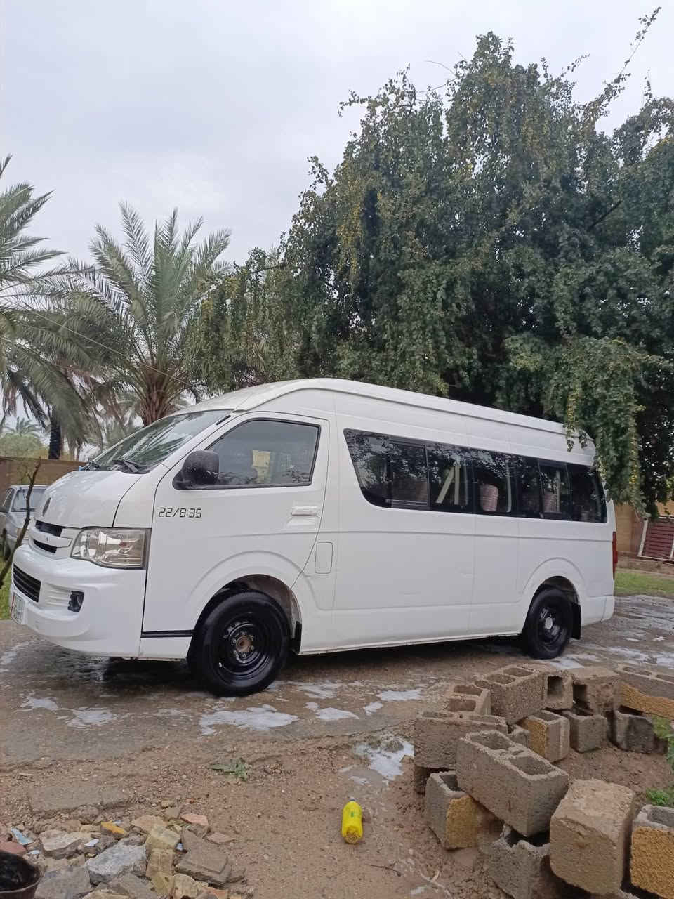 سلام عليكم جنبي اج تو عاليه 2015 سياره جديده تخم تاير جديد صدر هايسه جديد سياره بيه باد بل صندوك حك شبر. فقط وصبغ بل هلالات فقط تبريد ويه السويج رقم بغداد انكليزي دواخل جديده مكان سياره بغداد سلمان باك سعر 135 وبيه مجال اتصل وبيك خير وتدلل ***********
