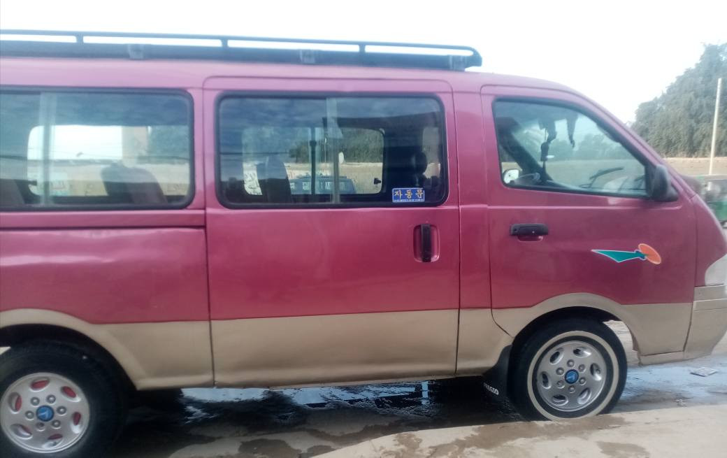 السلام عليكم بريجو ٩٧ سياحي رقم بغداد مصفرة مشروع وطني تحويل مباشر مكينة وكير مكفولات الشواصي بيهن تصليح مشط وباور وداينمو وسلف جدد تخم تاير جديد الكهربائيات تشتغل غرفته حلوه السيارة مصبوغة جمالية  السعر (  ٤٨ ) وبيه مجال حك الجيه المكان بغداد للاستفسار ***********
