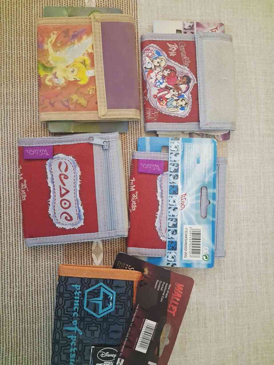 ديزاينات محافظ ديزني الأصلية 🌟🎀
للأولاد والبنات، ألوان ورسومات مميزة بحالة الوكالة وكأنها جديدة تمامًا ✨
💰 العرض المميز: الخمس محافظ مع بعض بسعر دينارين فقط!
مناسبة للاستخدام اليومي، للمدرسة، أو حتى كقطعة كولكشن لمحبي شخصيات ديزني والألعاب القديمة ❤️
📦 متوفر توصيل 📩 للحجز والاستفسار راسلنا على الخاص قبل نفاد الكمية.


**إذا كنت صاحب هذا الإعلان وتريد حذفه لأي سبب، رجاءا أرسل رسالة إلى الدعم الفني**