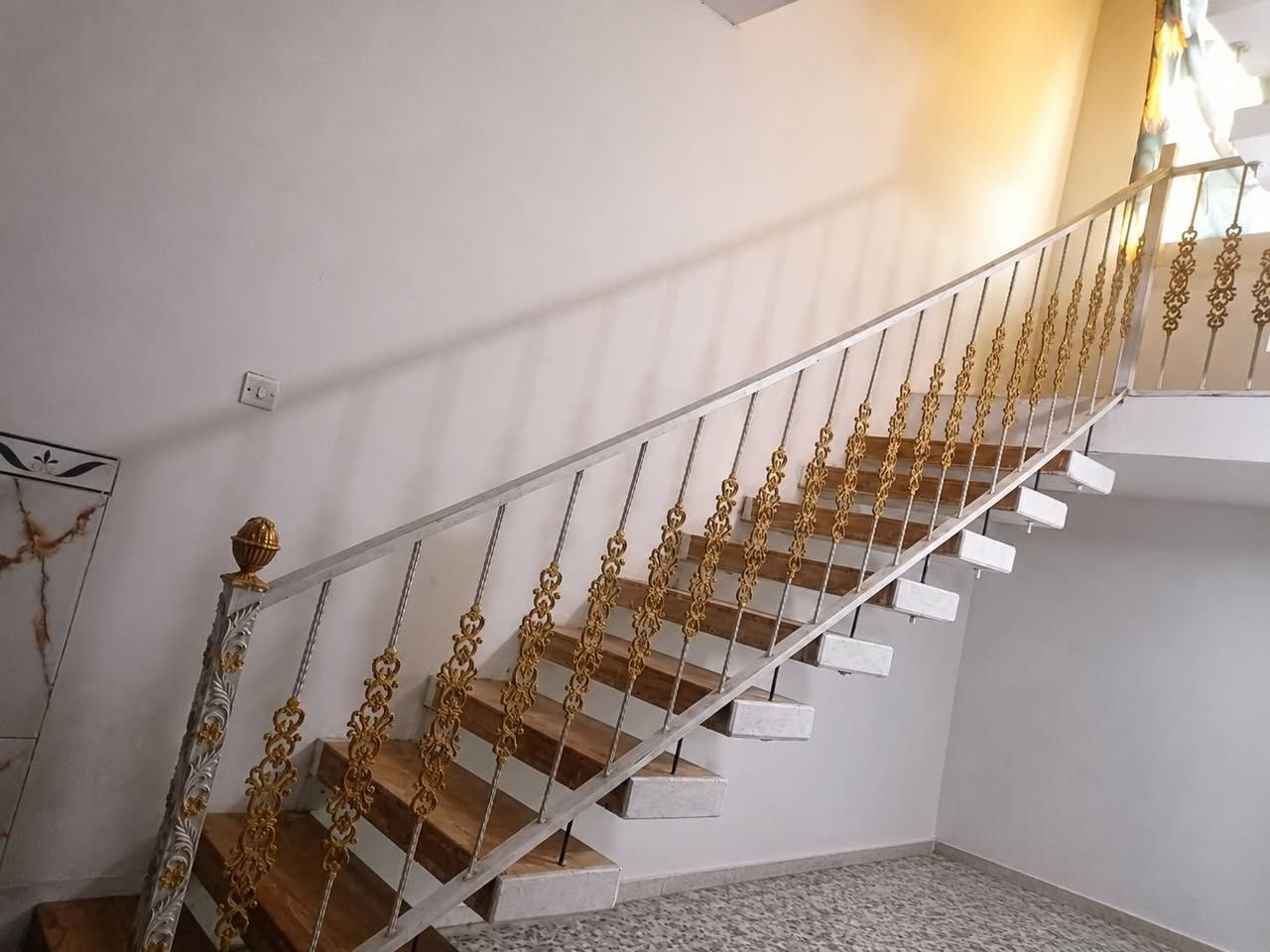 محجر وباب وشباك للبيع


**إذا كنت صاحب هذا الإعلان وتريد حذفه لأي سبب، رجاءا أرسل رسالة إلى الدعم الفني**